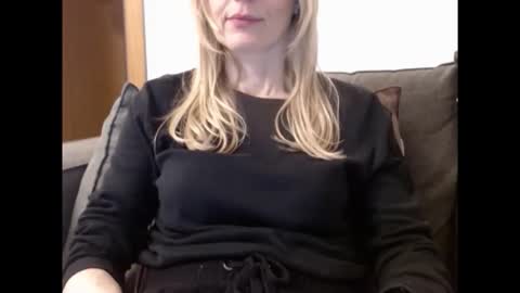 Hornyssima online show from 19, 4, 2026