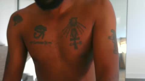 Horus00 online show from 12, 12, 2024