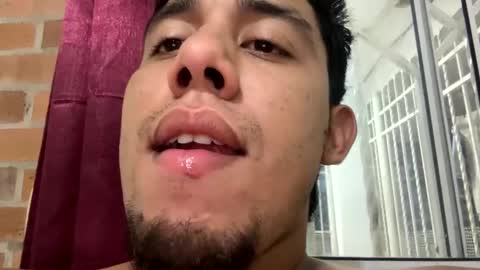 Snapshot of hot2512 chatting on 25, 2, 2025 hot2512 online show from 25, 2, 2025