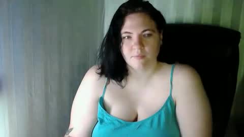 Snapshot of hot2panthers chatting on 22, 11, 2025 hot2panthers online show from 22, 11, 2025