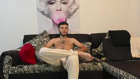 Snapshot of hot_bad_boy69 chatting on 3, 10, 2025 hot bad boy69 online show from 3, 10, 2025