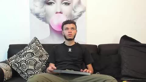 Snapshot of hot_bad_boy69 chatting on 14, 10, 2025 hot bad boy69 online show from 14, 10, 2025