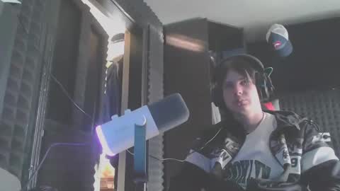 Snapshot of hot_boy_2002_ chatting on 18, 2, 2025 Hot boy 2002 online show from 18, 2, 2025