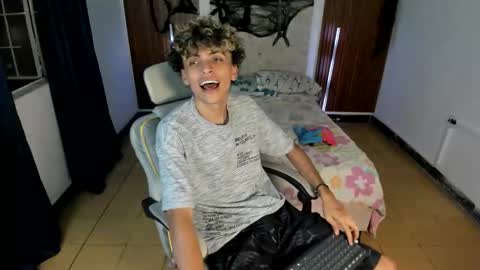 Snapshot of hot_bunny713 chatting on 3, 11, 2025 hot bunny online show from 3, 11, 2025