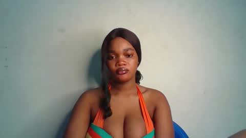 Snapshot of hot_choccoolate chatting on 31, 5, 2026 Zarah online show from 31, 5, 2026