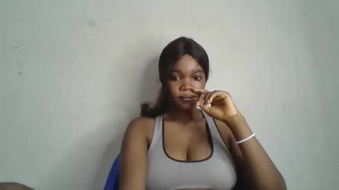 Snapshot of hot_choccoolate chatting on 10, 6, 2026 Zarah online show from 10, 6, 2026