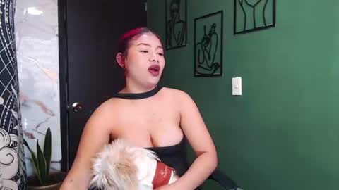 hot chocolate 4u online show from 24, 6, 2026