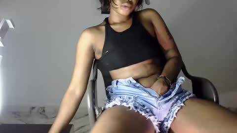 sonia  mis choco online show from 1, 2, 2025