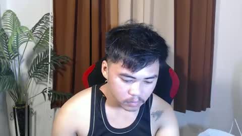 Snapshot of hot_emmanuel chatting on 27, 5, 2026 hot_emmanuel online show from 27, 5, 2026