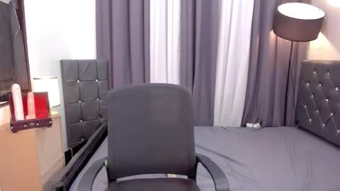 Snapshot of hot_fucking_lee chatting on 9, 2, 2026 kelly lee online show from 9, 2, 2026