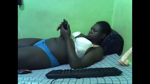 Snapshot of hot_girlly chatting on 19, 9, 2025 hot_girlly online show from 19, 9, 2025