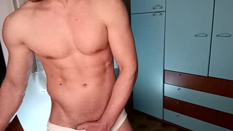 Snapshot of hot_italianboy chatting on 4, 4, 2026 hot_italianboy online show from 4, 4, 2026