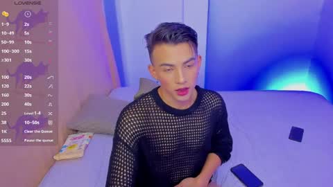 Alejandro online show from 10, 4, 2026