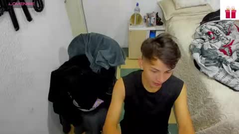 Snapshot of hot_latin_temptation chatting on 29, 6, 2026 Alejandro online show from 29, 6, 2026
