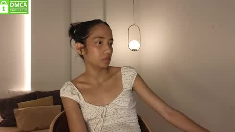 Snapshot of hot_little_bunny chatting on 28, 5, 2026 Alana online show from 28, 5, 2026