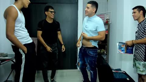 Vanesa Oliver and Andrew online show from 21, 1, 2025