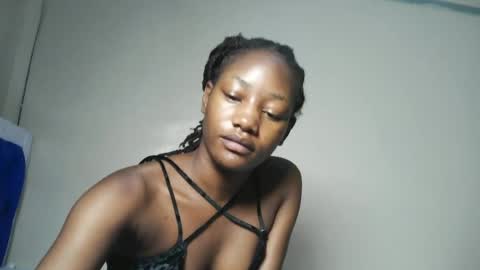 Snapshot of hot_sexxxy_girl chatting on 29, 6, 2026 Milly online show from 29, 6, 2026