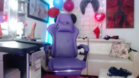 Snapshot of hot_sexy_bunny chatting on 8, 11, 2025 hot sexy bunny online show from 8, 11, 2025