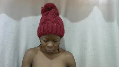 Snapshot of hot_shayla chatting on 9, 6, 2026 esiiii online show from 9, 6, 2026