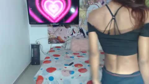 hot_skiiny online show from 19, 10, 2025