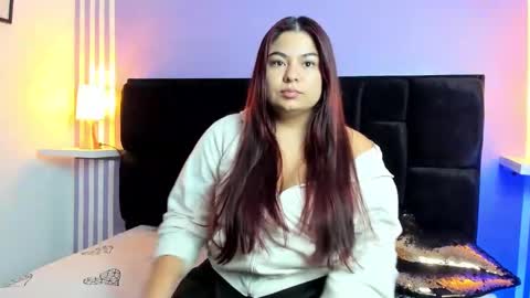 hot_sweetness_fire online show from 24, 10, 2025