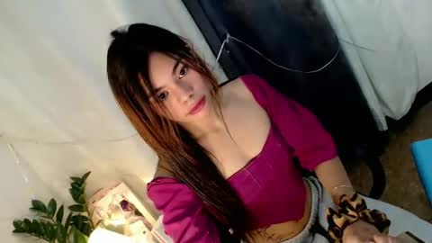 Snapshot of hot_yanna143 chatting on 19, 4, 2026 Yanna online show from 19, 4, 2026