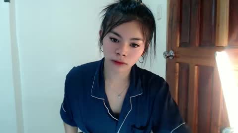 Snapshot of hot_yanna143 chatting on 8, 5, 2026 Yanna online show from 8, 5, 2026
