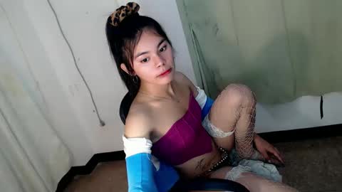 Snapshot of hot_yanna143 chatting on 23, 5, 2026 Yanna online show from 23, 5, 2026