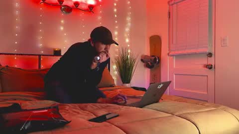 hotandhandy96 online show from 11, 7, 2026