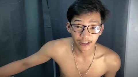 Snapshot of hotasian_jerome chatting on 1, 4, 2026 hotasian_jerome online show from 1, 4, 2026