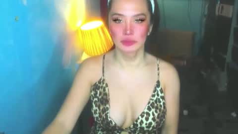 Snapshot of hotbabe_tanya chatting on 16, 5, 2026 T A N Y A online show from 16, 5, 2026