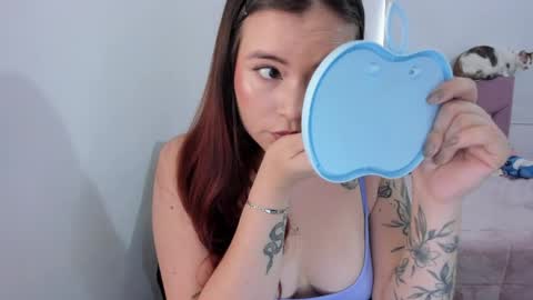 Snapshot of hotbbcwife chatting on 29, 5, 2026 lesly and ander online show from 29, 5, 2026
