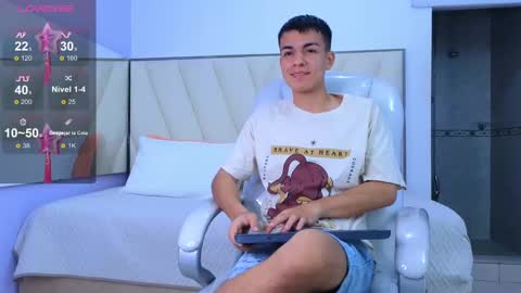 Snapshot of hotboy21_ chatting on 23, 9, 2025 hotboy21_ online show from 23, 9, 2025