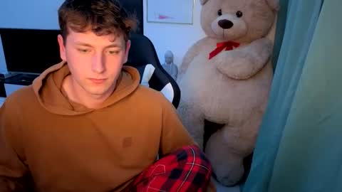 Snapshot of hotboyshorny chatting on 21, 5, 2026 Hotboyshorny online show from 21, 5, 2026