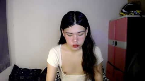 Snapshot of hotbunnyrainx chatting on 15, 6, 2026 rain online show from 15, 6, 2026