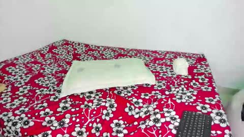 Snapshot of hotbunnyy_ chatting on 11, 11, 2025 Hot Bunny online show from 11, 11, 2025