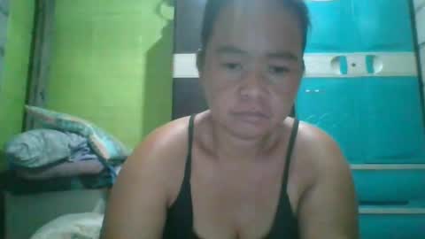 Snapshot of hotchicks4uxx chatting on 7, 1, 2025 hotchicks4uxx online show from 7, 1, 2025