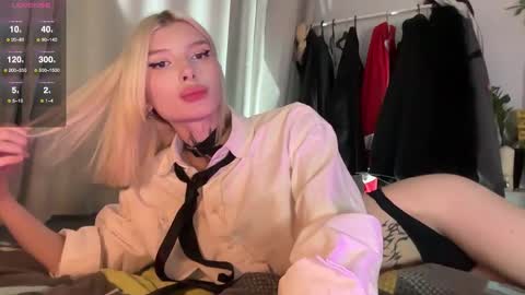 Snapshot of hotchubently chatting on 18, 10, 2025 hotchubently online show from 18, 10, 2025