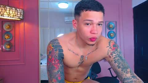 Hussain   aaron and Ekko online show from 18, 4, 2026