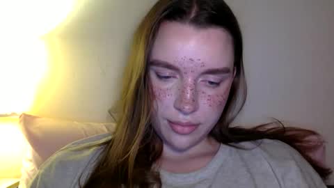 Snapshot of hoteffy chatting on 21, 5, 2026 effy online show from 21, 5, 2026
