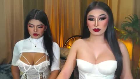 Snapshot of hotevatrans chatting on 24, 9, 2025 EVA online show from 24, 9, 2025