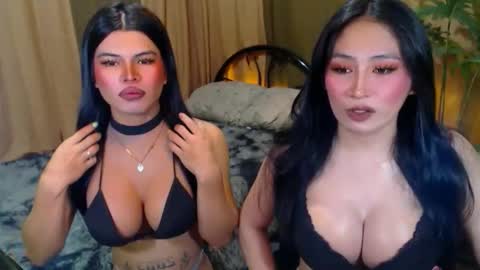 Snapshot of hotevatrans chatting on 12, 10, 2025 EVA online show from 12, 10, 2025