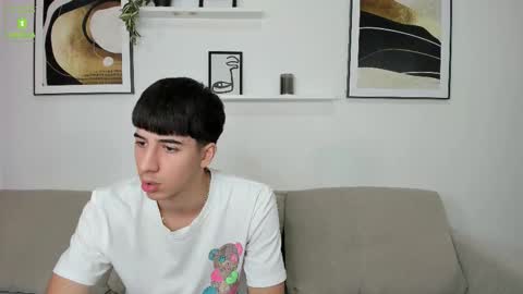 Snapshot of hotflirtyfella chatting on 14, 9, 2025 QUENTIN online show from 14, 9, 2025