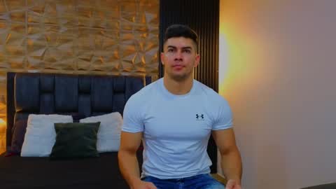 Snapshot of hotfuckers4uu chatting on 19, 2, 2025 felipe marcello online show from 19, 2, 2025