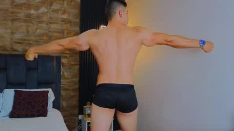 Snapshot of hotfuckers4uu chatting on 24, 2, 2025 felipe marcello online show from 24, 2, 2025