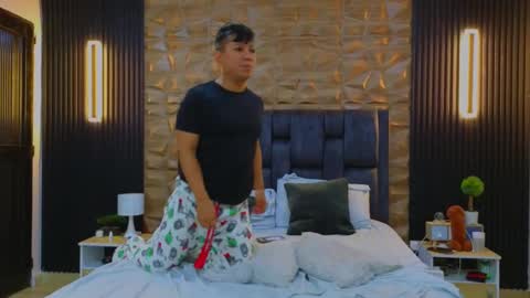 Snapshot of hotfuckers4uu chatting on 6, 3, 2025 felipe marcello online show from 6, 3, 2025