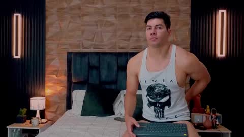 Snapshot of hotfuckers4uu chatting on 23, 9, 2025 felipe marcello online show from 23, 9, 2025