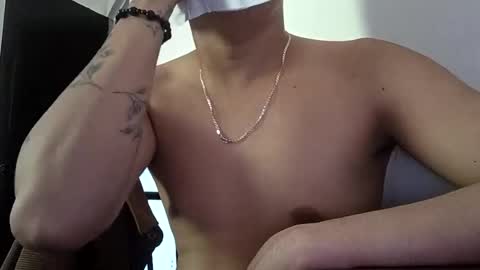 hotgayxx99 online show from 2, 8, 2026