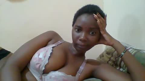 Queen online show from 1, 3, 2025