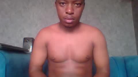 hotguyy001 online show from 14, 2, 2025